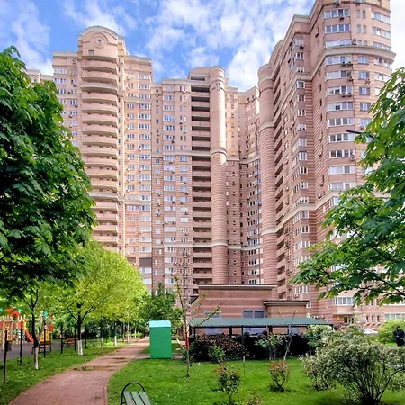 Apartment Golosievo 60m2